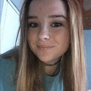 Meet your Posher, Hope